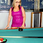 First pic of Dee Siren ~ The HOTWIFE You Wish You Had!