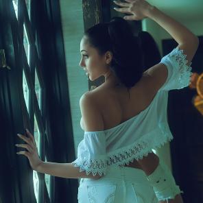 Ariana Marie Has a Perfect Tight Body and Loves Exploring It #317