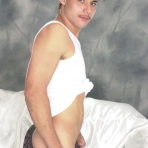 Gay Latino Cumming #175523