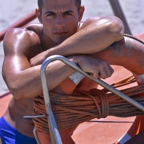 Muscled Gay Posing Outdoor #183181