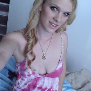 Blonde Amateur Stripteases #218555