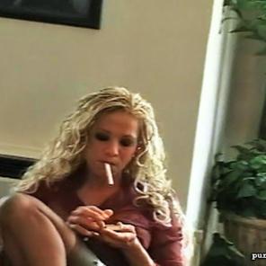 Sophia&Otilde;s Suggestive Smoking  #223538