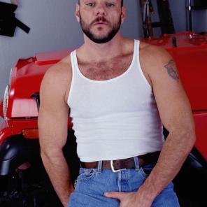 Cock Stroking Gay Mechanic #244996