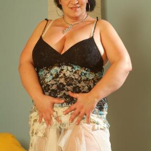 Creamed up BBW Laszlone #300053