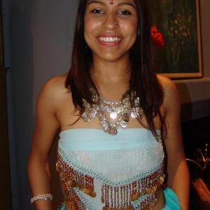 Indian Mehla Pussy Spreading #323456