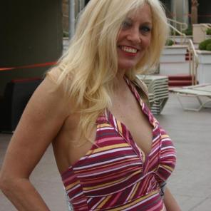 Kinky Milf Pleasure #332168