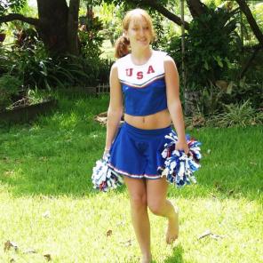 Cheerleader Outdoor Pussy Spreading #355305
