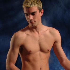 Blonde Gay Wanking #385944