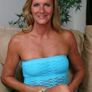 Gigi Granny Pussy Humping #423864