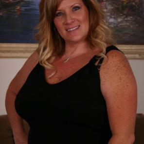 Deedra Blond BBW Nude #430301