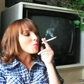Sexy SmokerÕs Reveal 1 #432268