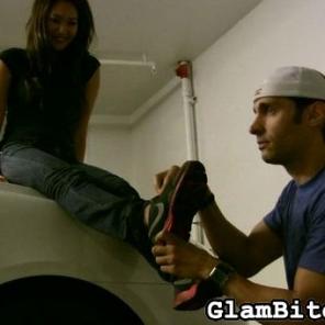 Asian girl gets her feet idolized 34 #457922