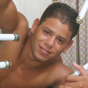 Gay Stud Bedroom Stroking #500090