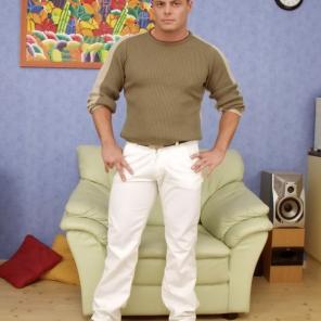 Nude porn Pics with Muscled Guy Living Room Striptease